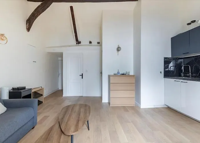 Grands Boulevards 52 Cosy 1br-4p *
